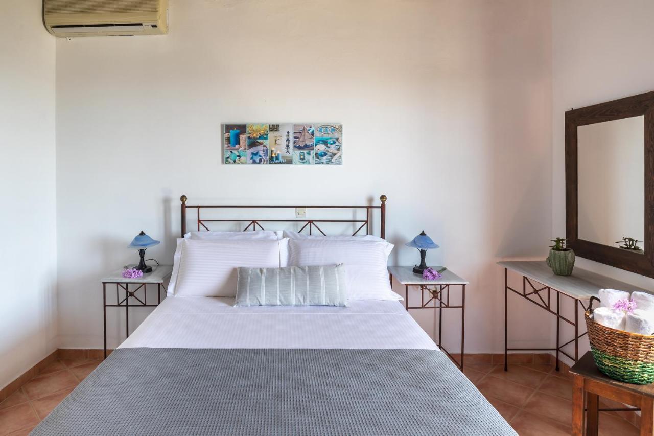 Cochili Rooms & Apartments Azolimnos Exterior photo